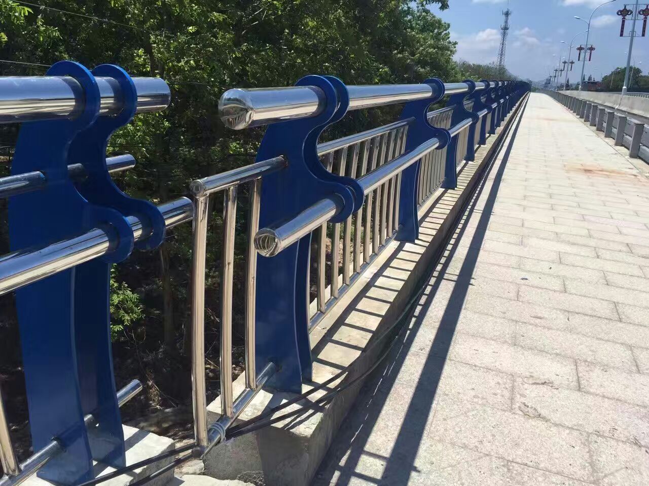 橋梁護(hù)欄，橋梁欄桿