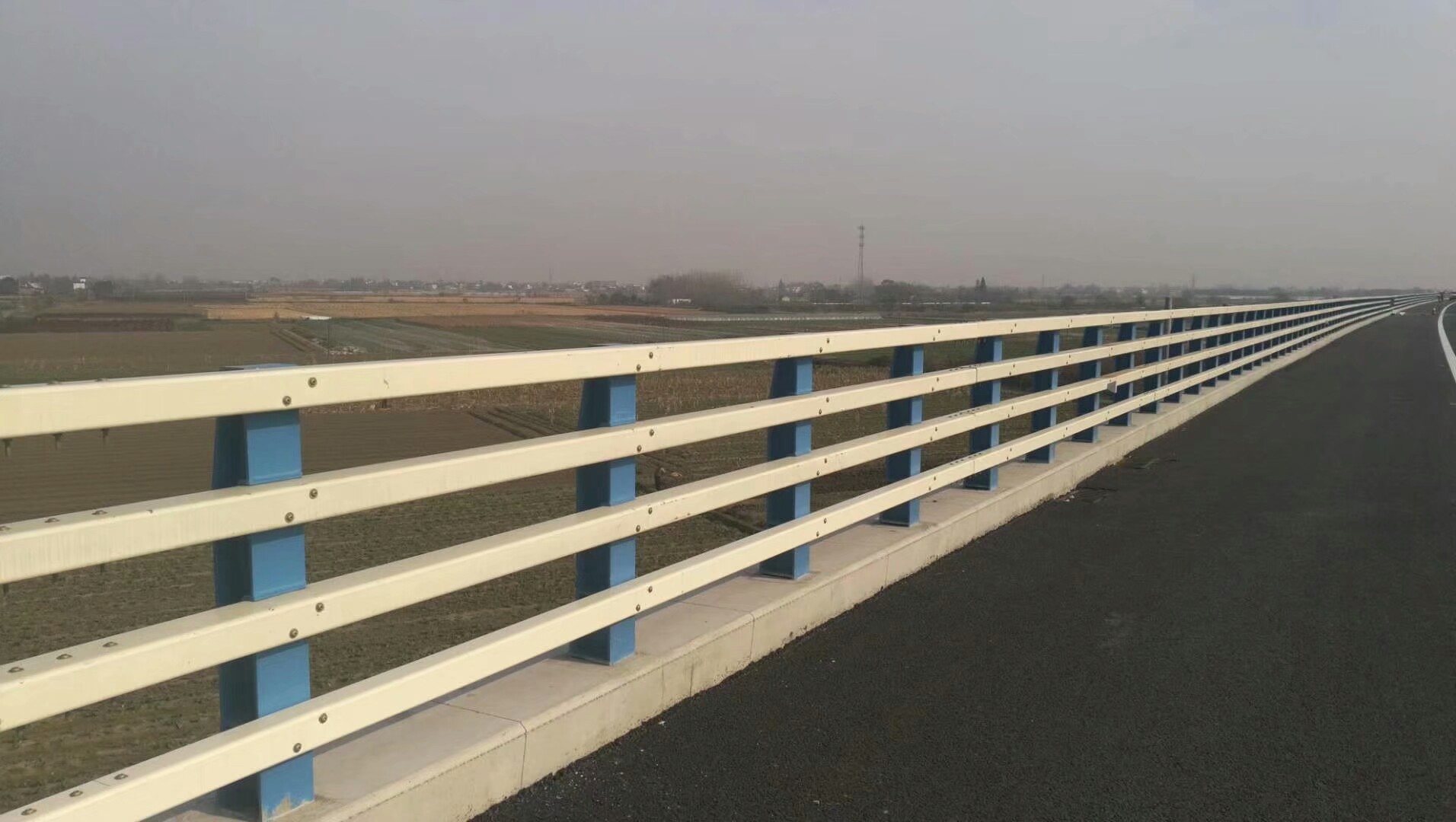 交通護欄，交通護欄廠家